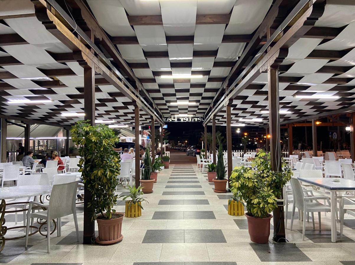 Готель Center Park Веліпоя Екстер'єр фото
